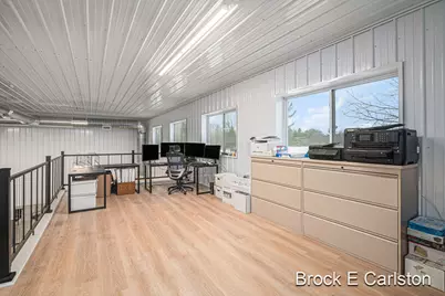 1054 W Sherman Boulevard #102, Muskegon, MI 49441 - Photo 34