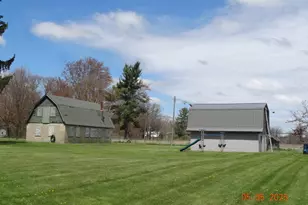 640 S Oak Ave, White Cloud, MI 49349 - Photo 38