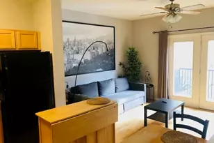 287 E Palmer St, Detroit, MI 48202 - Photo 6