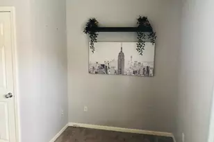 287 E Palmer St, Detroit, MI 48202 - Photo 16