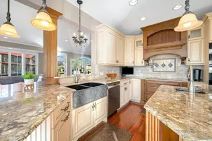 651 Sul Lago S, Benton Harbor, MI 49022 - Photo 18