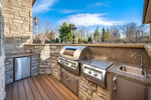 651 Sul Lago S, Benton Harbor, MI 49022 - Photo 56