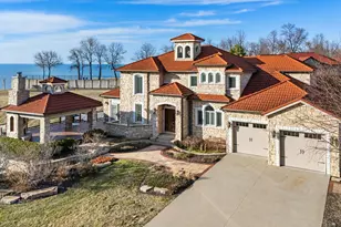 651 Sul Lago S, Benton Harbor, MI 49022 - Photo 1