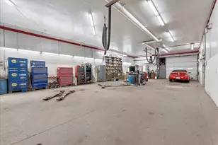 935 & 939 Fulton Street E, Grand Rapids, MI 49503 - Photo 22