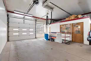 935 & 939 Fulton Street E, Grand Rapids, MI 49503 - Photo 24