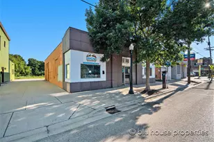 935 & 939 Fulton Street E, Grand Rapids, MI 49503 - Photo 36