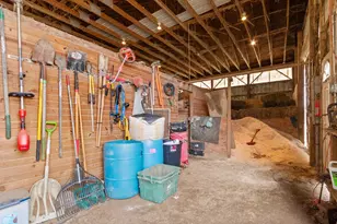 12185 Irish Rd, Otisville, MI 48463 - Photo 32