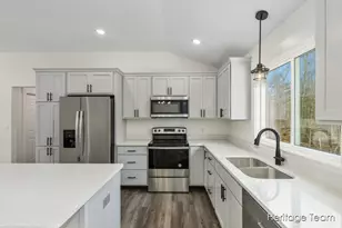 919 Armintrout Ridge Ct, Allegan, MI 49010 - Photo 8