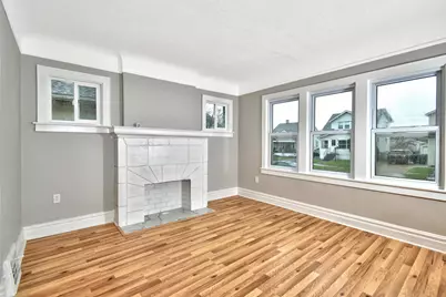 345 E Goulson Avenue, Hazel Park, MI 48030 - Photo 2