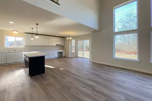 11655 Hillside Dr, Dexter, MI 48130 - Photo 2