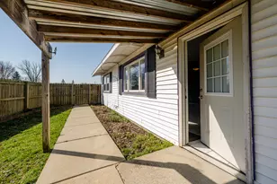 4875 N Watervliet Rd, Watervliet, MI 49098 - Photo 12