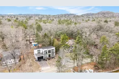 7505 S Lakeshore Drive, Pentwater, MI 49449 - Photo 28