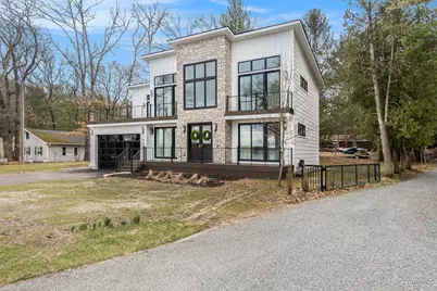 7505 S Lakeshore Drive, Pentwater, MI 49449 - Photo 2