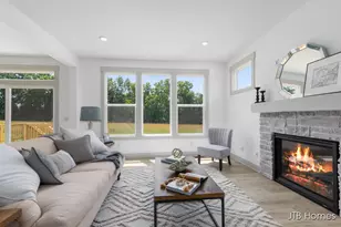 8284 Kettle Oak Dr, Alto, MI 49302 - Photo 4