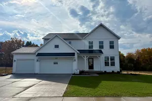 8284 Kettle Oak Dr, Alto, MI 49302 - Photo 1