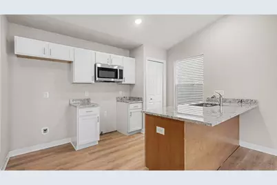 775 Reagan Lane, Milan, MI 48160 - Photo 8