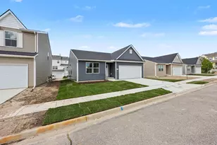 775 Reagan Ln, Milan, MI 48160 - Photo 32