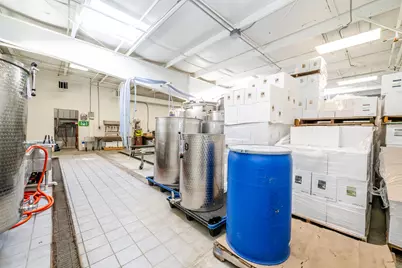 641 S Crystal Avenue, Benton Harbor, MI 49022 - Photo 22