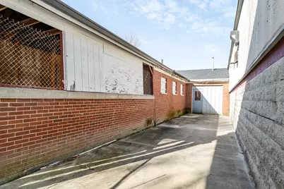 641 S Crystal Avenue, Benton Harbor, MI 49022 - Photo 40