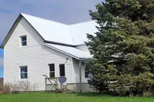 5248 W Shelby Rd, Shelby, MI 49455 - Photo 2