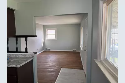 22458 Hillock Avenue, Warren, MI 48089 - Photo 8