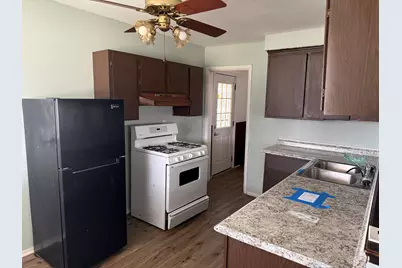 22458 Hillock Avenue, Warren, MI 48089 - Photo 6