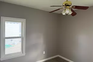 17728 Toepfer Dr, Eastpointe, MI 48021 - Photo 12