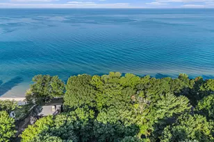 2580 Lakeshore Dr, Fennville, MI 49408 - Photo 10