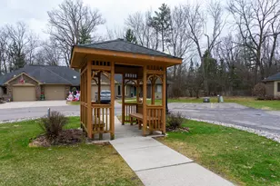 21329 Mulberry Ct, Farmington Hills, MI 48336 - Photo 46