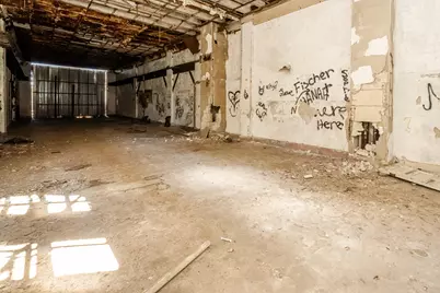 93 W Wall Street, Benton Harbor, MI 49022 - Photo 48