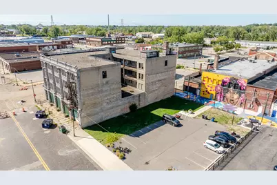 93 W Wall Street, Benton Harbor, MI 49022 - Photo 14