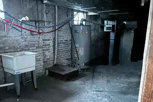 9539 Beechwood St St, Detroit, MI 48204 - Photo 6