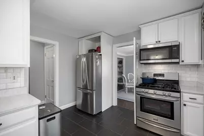 240 McKinley Avenue, Grosse Pointe Farms, MI 48236 - Photo 10