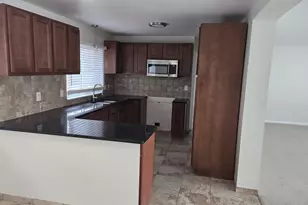 7209 Stonebrook Rd, West Bloomfield, MI 48322 - Photo 8