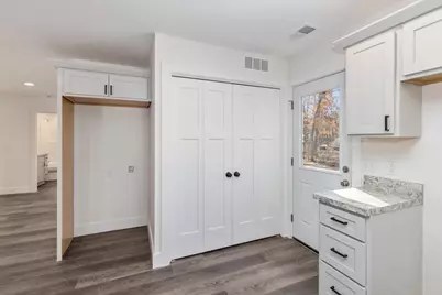 8992 Mackinaw Trail, Howard City, MI 49329 - Photo 12