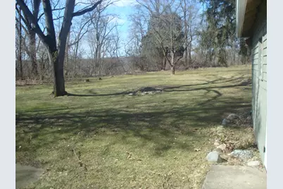 1610 N 5th Street, Niles, MI 49120 - Photo 6