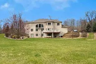 263 Cedar Creek Dr, Battle Creek, MI 49015 - Photo 8