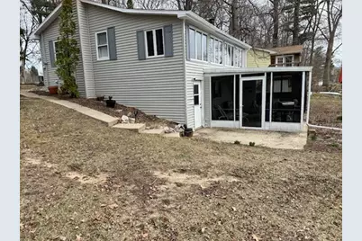 4605 Hunters Trail, Six Lakes, MI 48886 - Photo 16