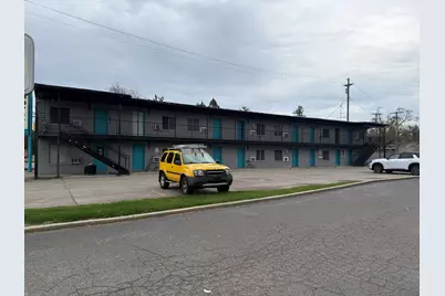 111 12 Mile Road, Royal Oak, MI 48073 - Photo 2