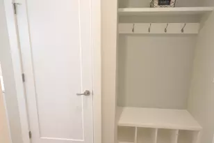 580 Sun Vale Ln, Grandville, MI 49418 - Photo 14