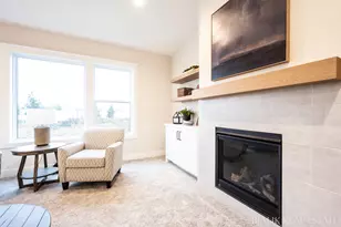 581 Sun Vale Ln, Grandville, MI 49418 - Photo 4