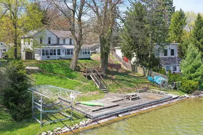 68270 N Shore Drive, Edwardsburg, MI 49112 - Photo 14