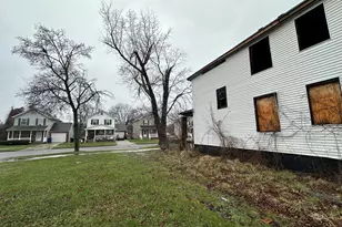 4160 Crane St, Detroit, MI 48214 - Photo 6