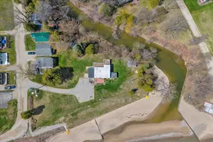 7226 Lakeview Dr, Lexington, MI 48450 - Photo 42