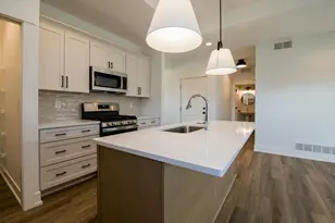 6447 Railbridge Ct SE, Caledonia, MI 49316 - Photo 6