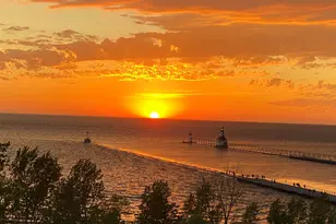 200 Lake St, Saint Joseph, MI 49085 - Photo 8