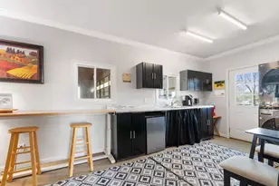 10880 S Francis Rd, DeWitt, MI 48820 - Photo 10