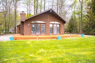 17656 US-12, New Buffalo, MI 49117 - Photo 1