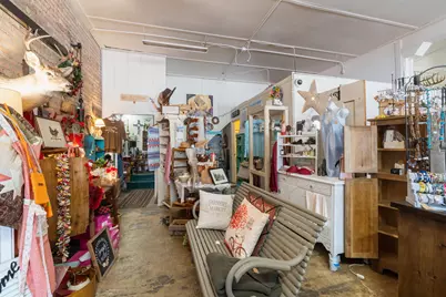 217 N Jackson Street, Jackson, MI 49201 - Photo 14