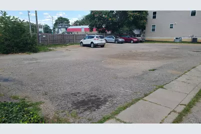 415 Oakland Drive, Kalamazoo, MI 49007 - Photo 4